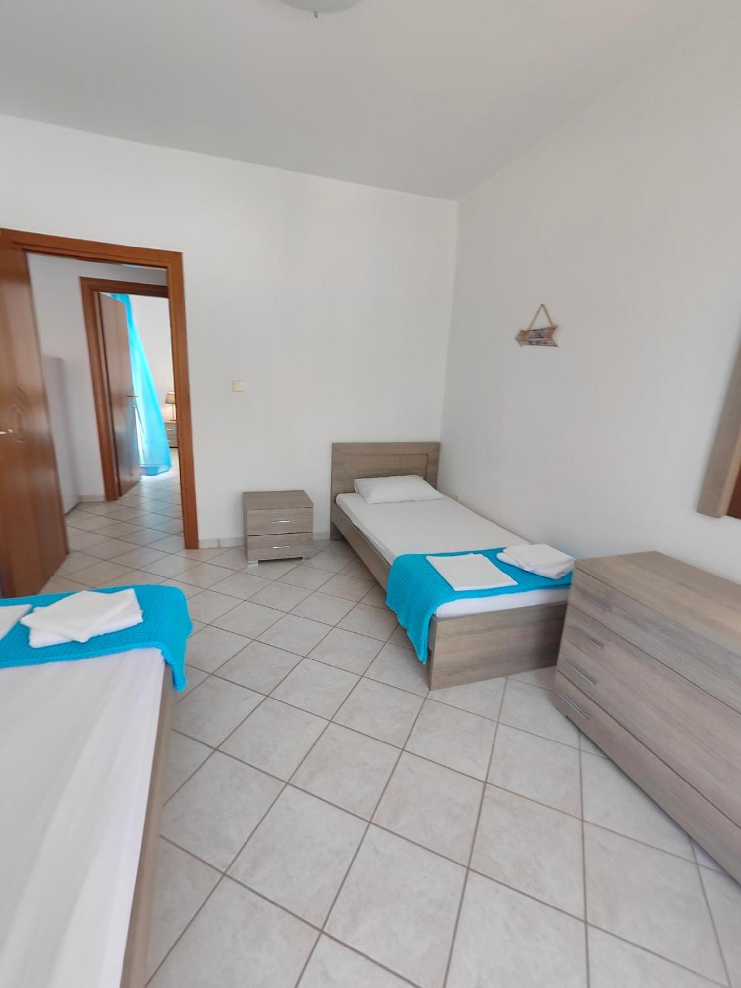 Roses Rt Apartments Skioni II เนอา สกีโอนี ภายนอก รูปภาพ