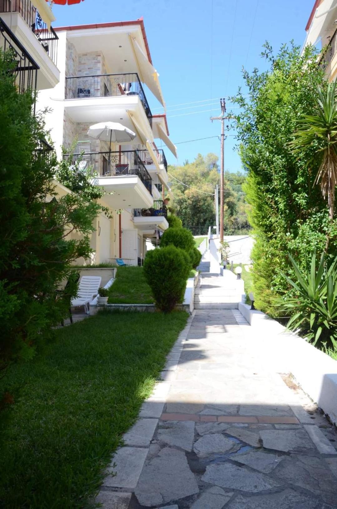 Roses Rt Apartments Skioni II เนอา สกีโอนี ภายนอก รูปภาพ
